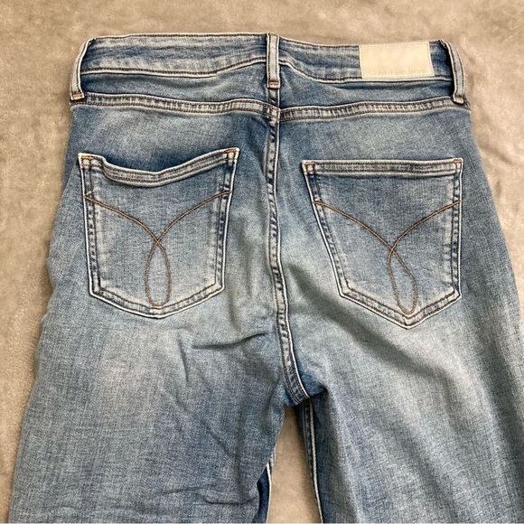 Calvin Klein Jeans High Rise Ankle Skinny Jean Pants Decorative Patch Ankle Hem - Picture 9 of 10